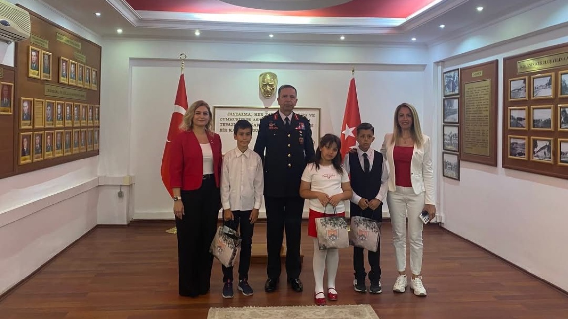 23 Nisan Ulusal Egemenlik ve Çocuk Bayramı münasebetiyle geleneksel makam devri gerçekleştirildi.